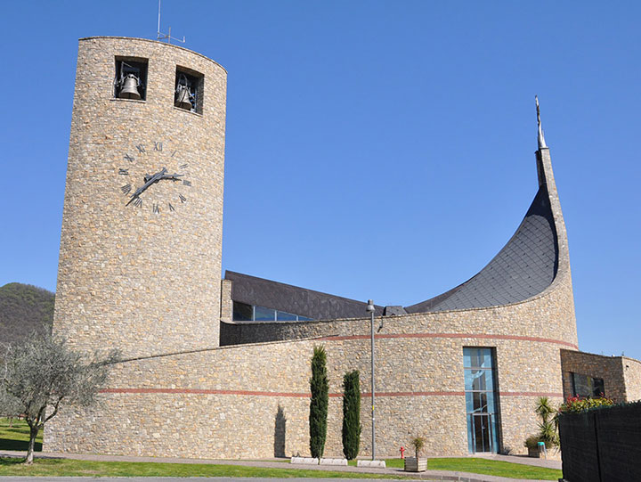 Chiesa a Padergnone